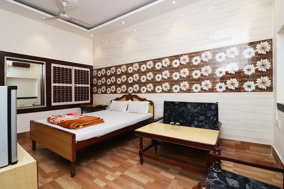 SPOT ON 41463 Hotel Raj, Motihari, Motihari