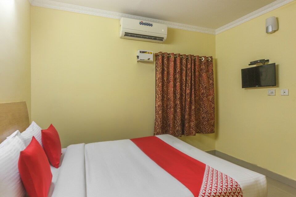 LIVE AS CHN1819, Sholinganallur, Chennai