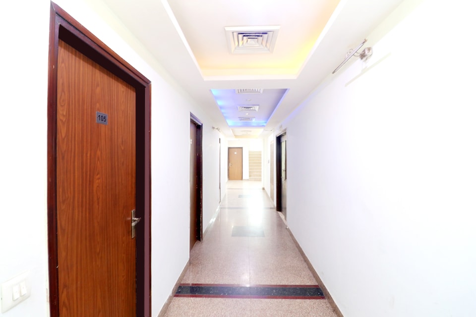 Capital O 41556 Hotel Grand Plaza, Ambala Cantt, Ambala