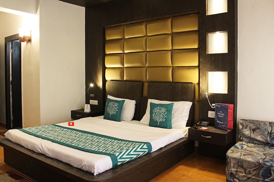 OYO 3855 Dynasty Resort, Highcourt Nainital, Nainital