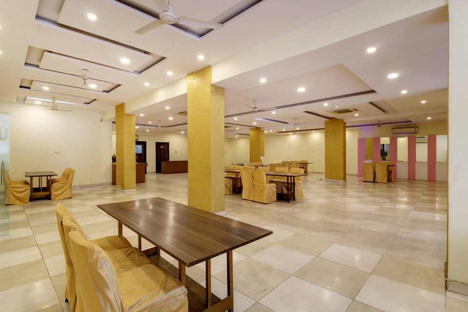 Capital O 41562 Hotel Mandakini Jaya International, Abids, Hyderabad