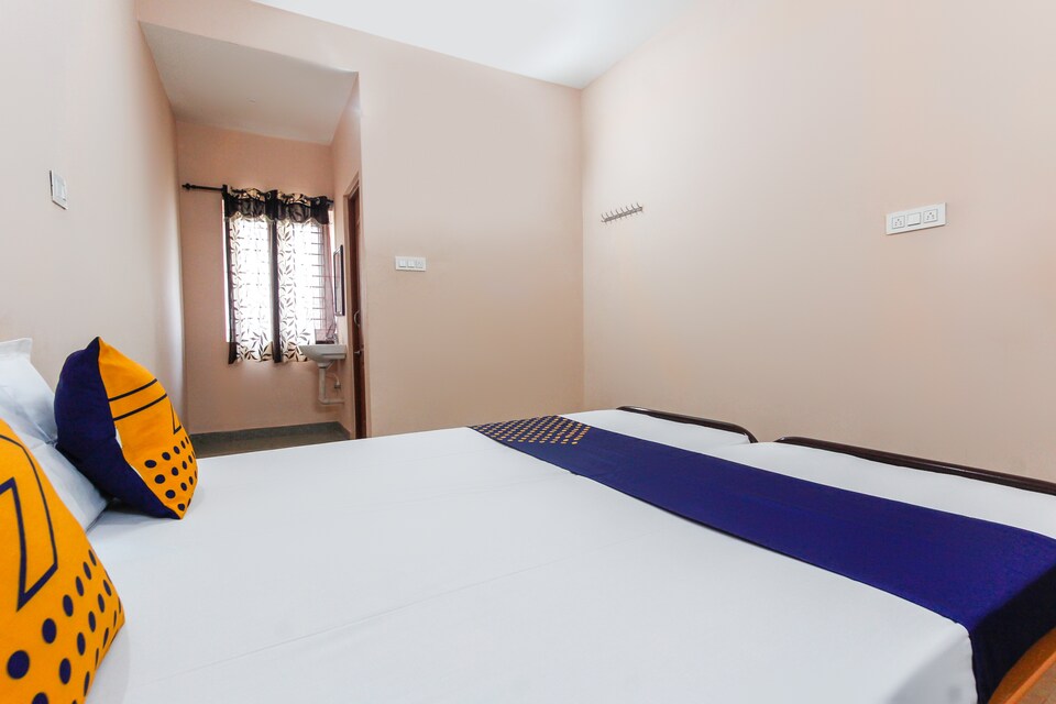 SPOT ON 41583 Sri Rugmani Residency, Avinashi Road Coimbatore, Coimbatore