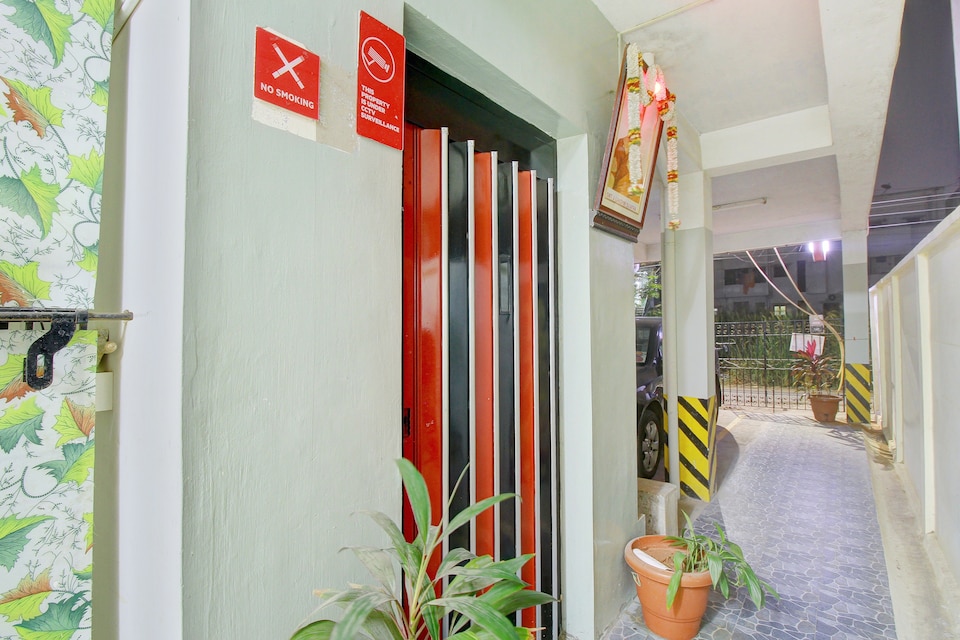 OYO 3860 Apartment JLS Gruha, Velachery, Chennai