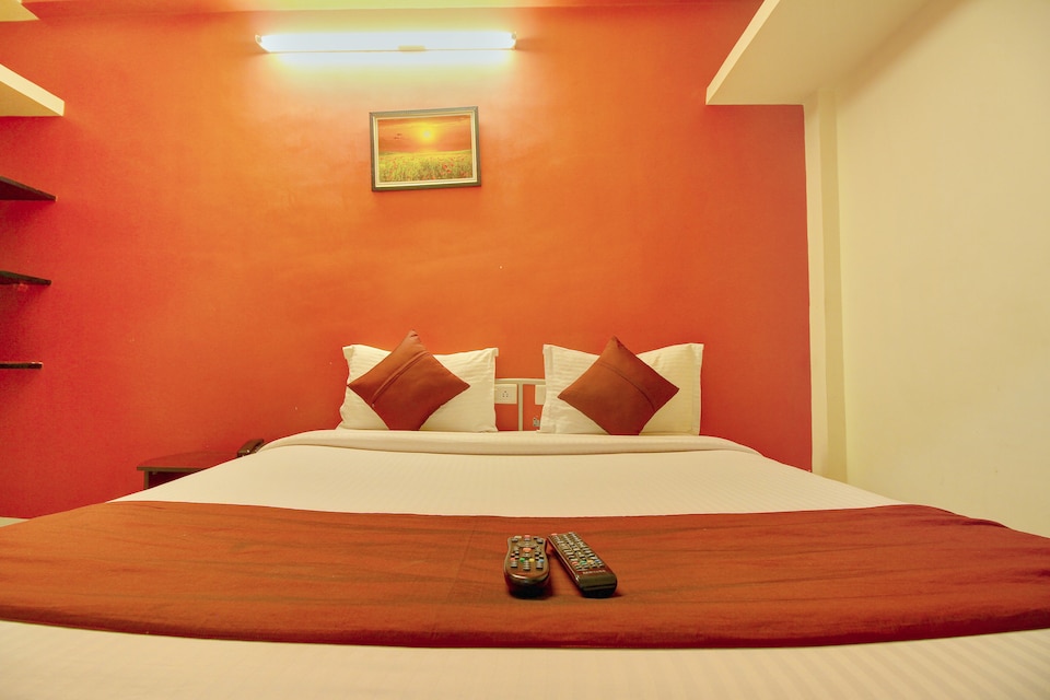 OYO 3860 Apartment JLS Gruha, Velachery, Chennai