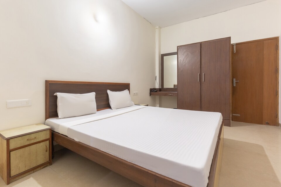 OYO Motel Modern, Nayagaon Chandigarh, Chandigarh