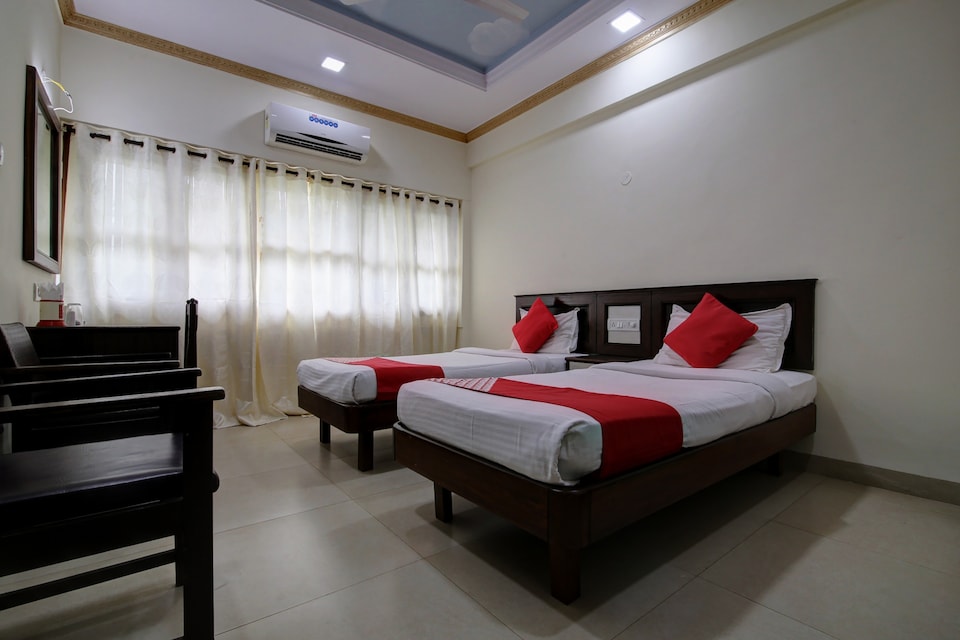 OYO 41623 Hotel La Flor, Margao Goa, Goa