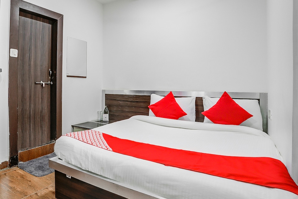 live as IND1119, Vijay Nagar Indore, Indore