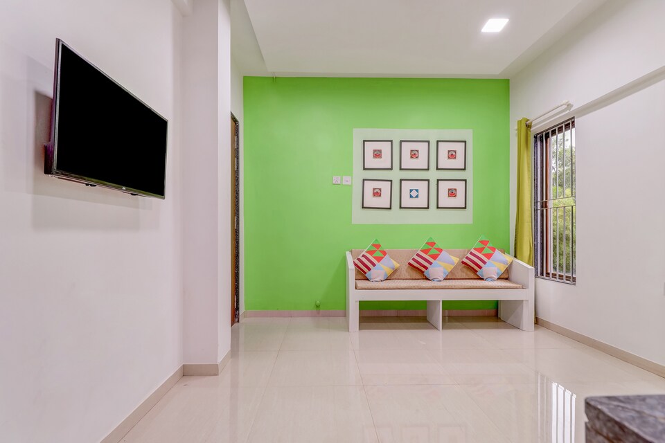 OYO Home 41644 Pleasant 2bhk, Lonavala, लोनावाला