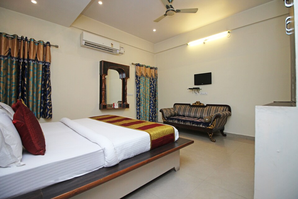 OYO 9388 Yash Hotel, Jaipur Airport, Jaipur