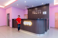 OYO 1172 Hotel Shlyo
