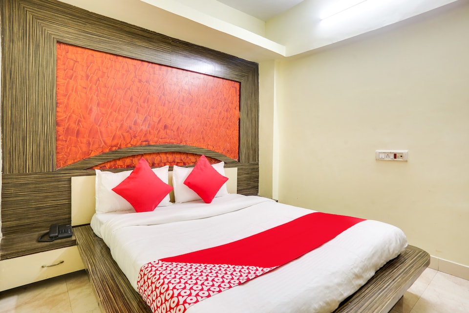 OYO 41682 Honey , Tatibandh Road, Raipur