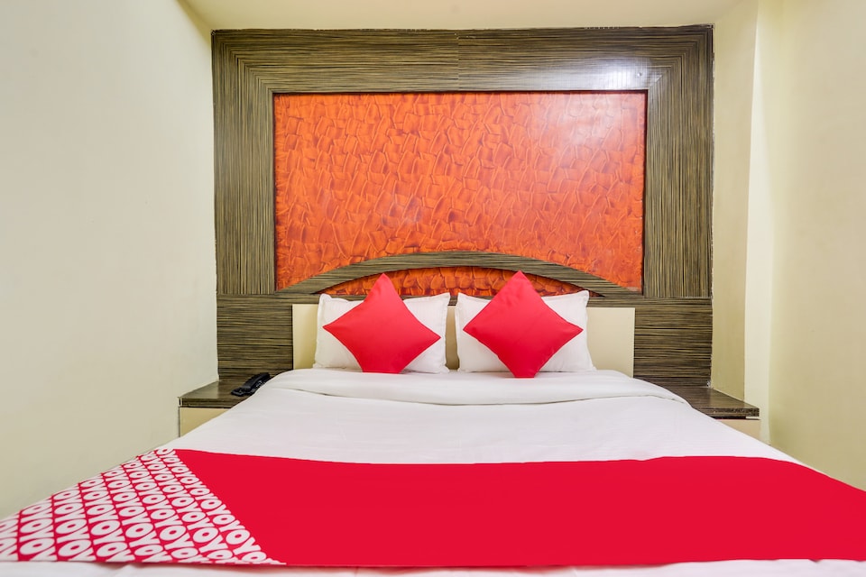 OYO 41682 Honey , Tatibandh Road, Raipur