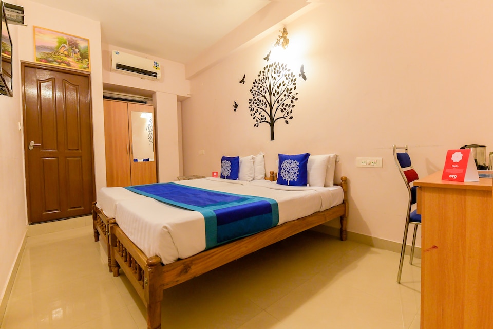 Flagship Tri-star Regency Kadavanthra, Vytilla Kochi, Kochi