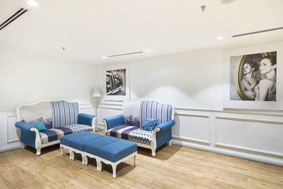 OYO Home 1174 Nice Studio Empire City Marriot , Damansara Perdana, Petaling Jaya