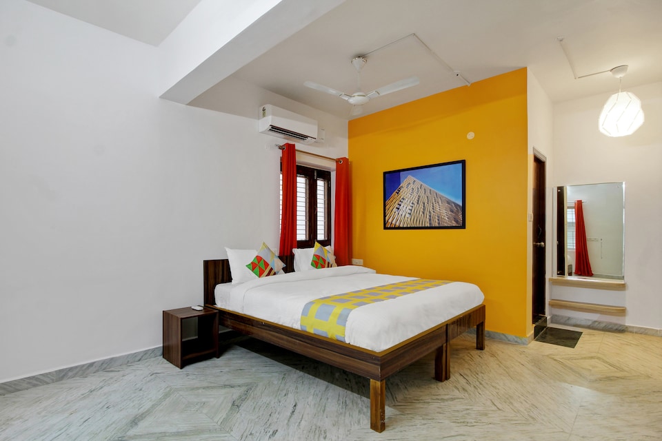 Live on HYD1201, Madhapur, Hyderabad