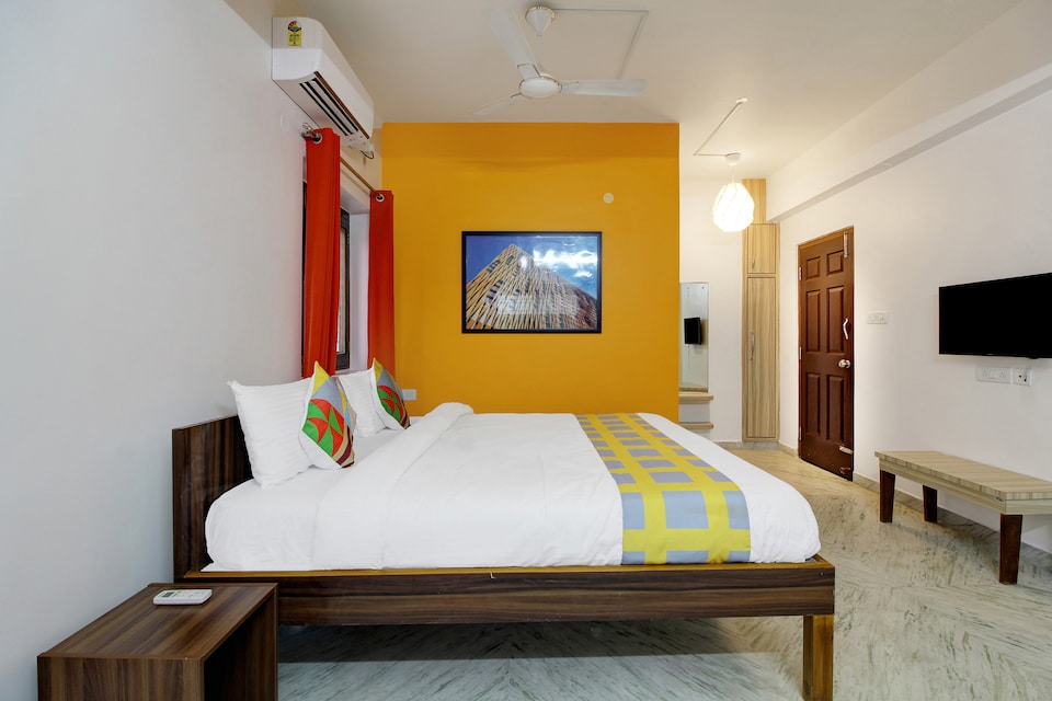 Live on HYD1201, Madhapur, Hyderabad