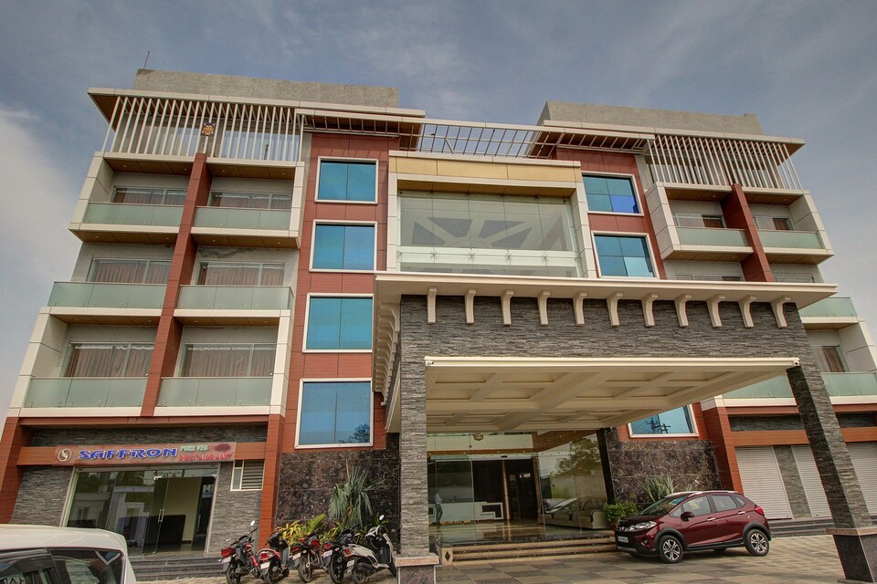 Capital O 41723 Shree international, Hospet, Hospet