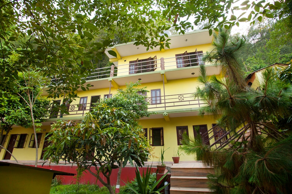 SPOT ON 442 Green Wood Resort Pvt Ltd, New Bus Park Kathmandu, Kathmandu