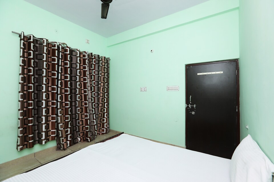 SPOT ON 41752 Shree Ram Murti Guest House, Neemrana, Neemrana