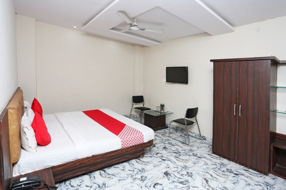 OYO 41860 Hotel Shri Ganesh, Vijay Nagar - Jabalpur, Jabalpur