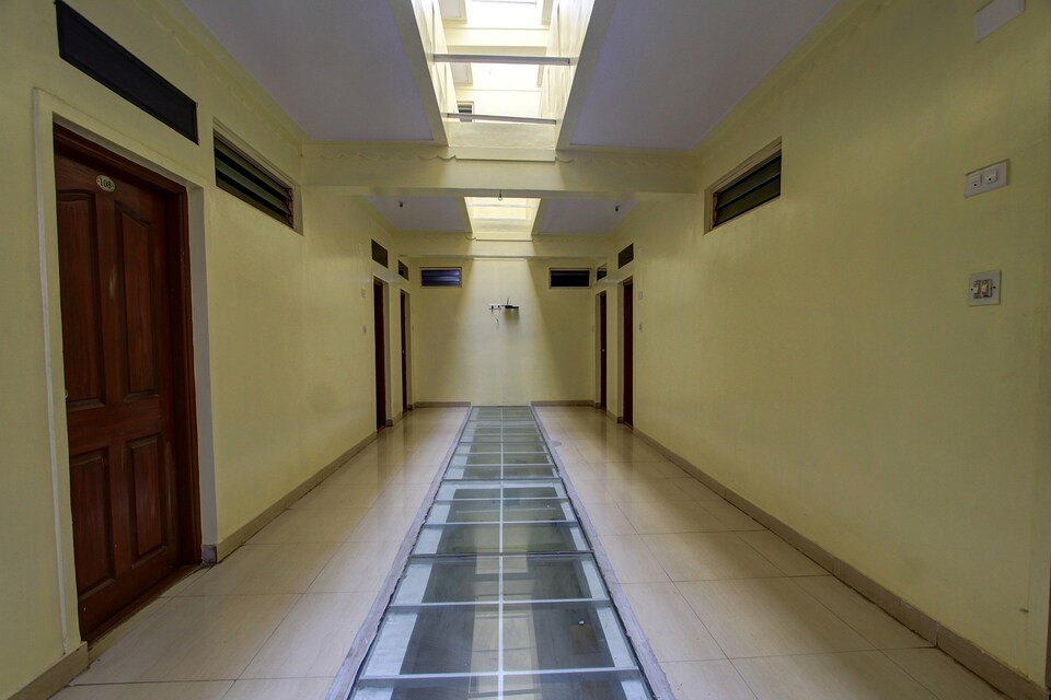 LIVE ON BLR2597, Kalyan Nagar Bangalore-II, Bangalore