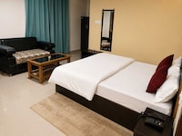 OYO 41874 Laxmi Guest House