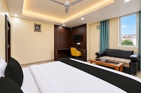 OYO 41874 Laxmi Guest House