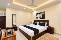 OYO 41874 Laxmi Guest House