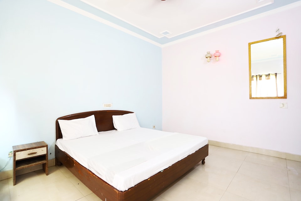 SPOT ON 41889 Hotel R S, Bawal, बावल