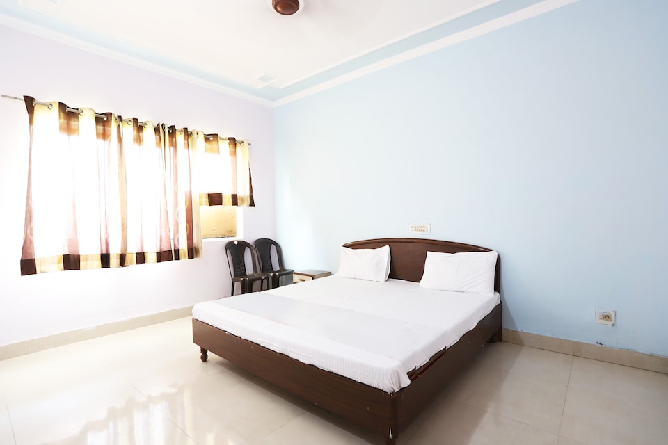 SPOT ON 41889 Hotel R S, Bawal, बावल