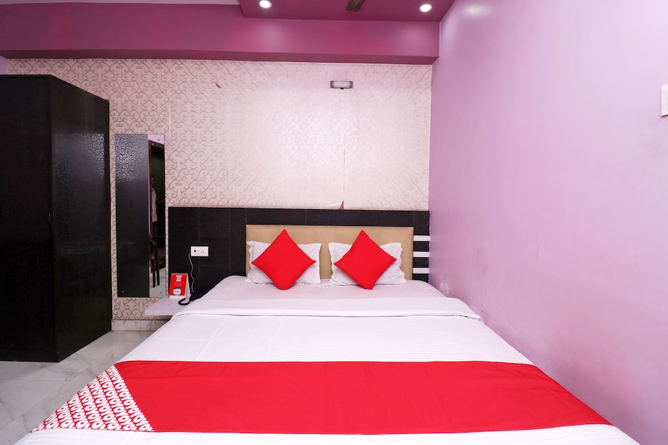 OYO 41903 Hotel Mayur Palace, Ramchandrapur, Bihar sharif