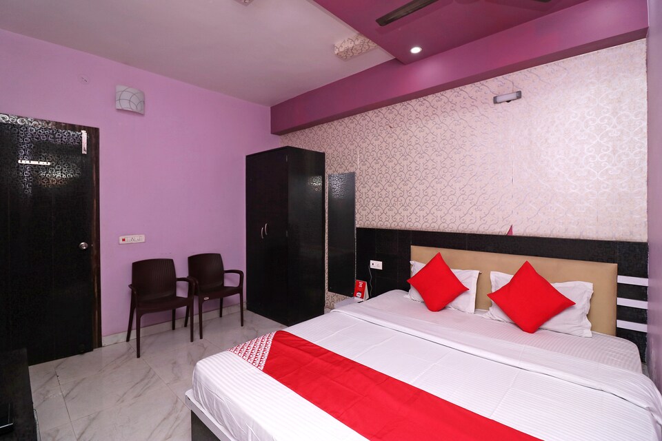 OYO 41903 Hotel Mayur Palace, Ramchandrapur, Bihar sharif