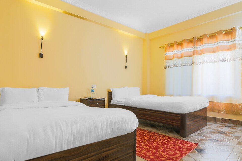 SPOT ON 446 Hotel Oasis, Sauraha, Chitwan