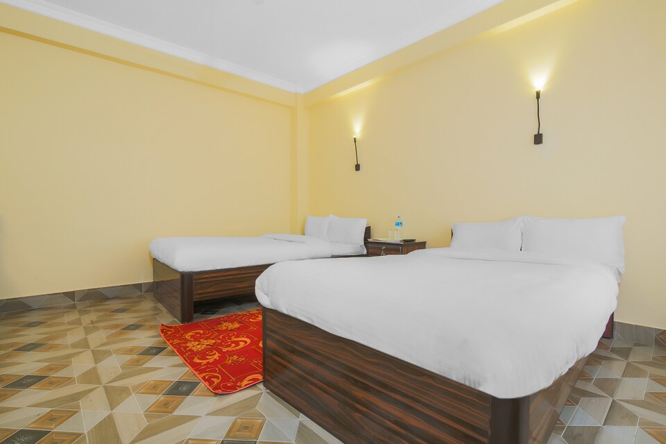 SPOT ON 446 Hotel Oasis, Sauraha, Chitwan