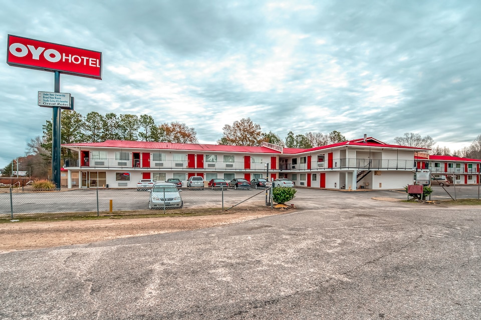 OYO Hotel Fayetteville S Eastern Blvd, C28301, Fayetteville NC