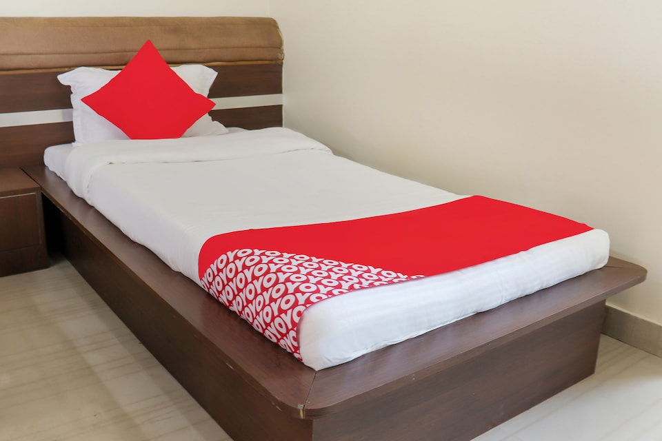 OYO 41953 Hotel Trinity East, Dimapur, Dimapur