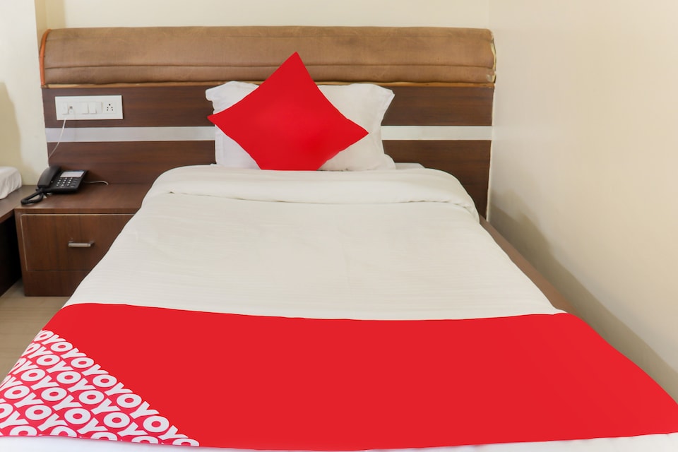 OYO 41953 Hotel Trinity East, Dimapur, Dimapur