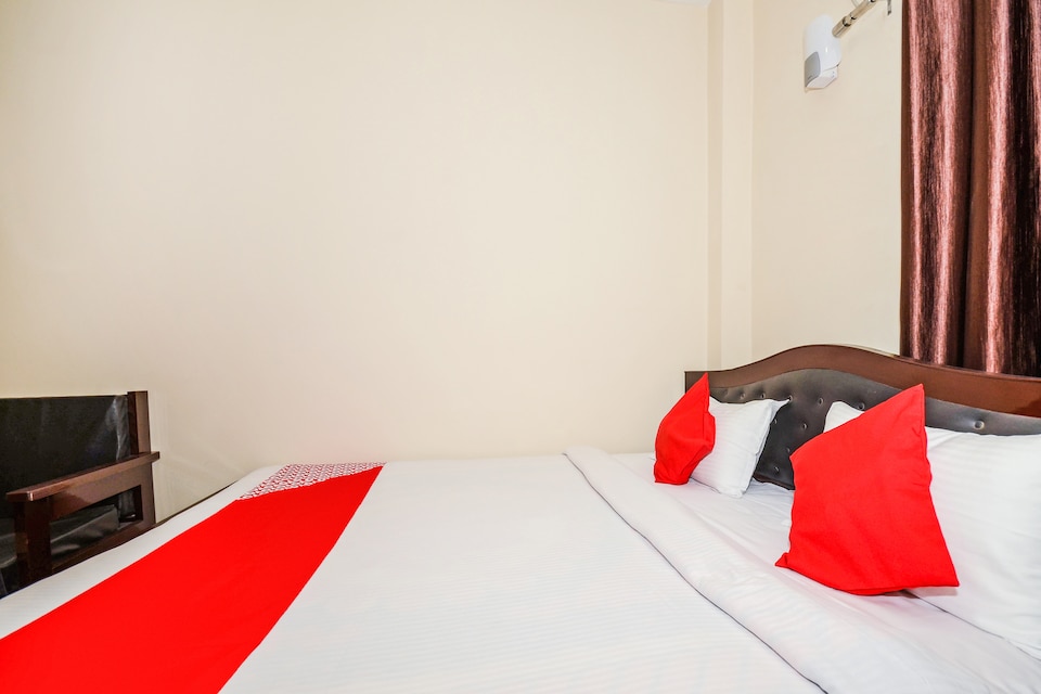 OYO 41971 Minakshee Guest House, Platan Bazar Guwahati, Guwahati