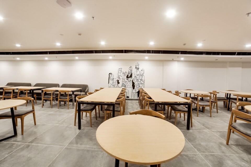 OYO Townhouse 259 Hargobind Enclave, Anand Vihar Delhi, Delhi