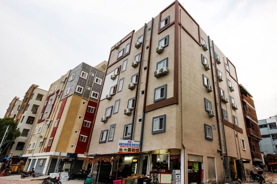 OYO 41994 Hotel Wall Street  OYO Rooms Hyderabad  Book    965 OYO