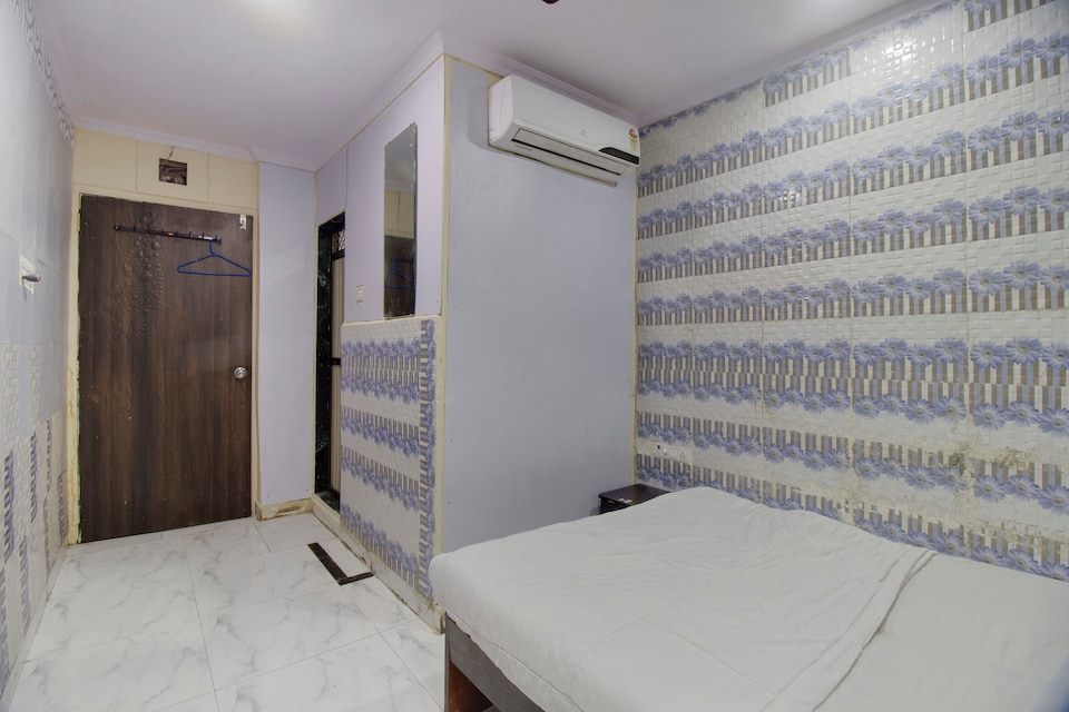 OYO 41996 Hotel Majesty Palace, Mumbai BCEC, Mumbai