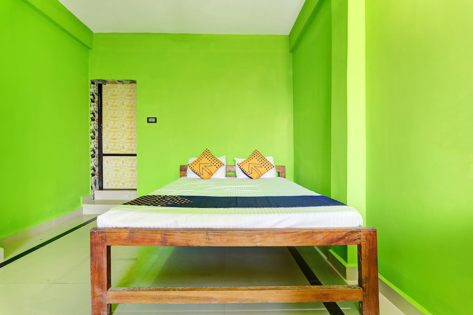 OYO Hill Top Guest House, Arambol Goa, Goa