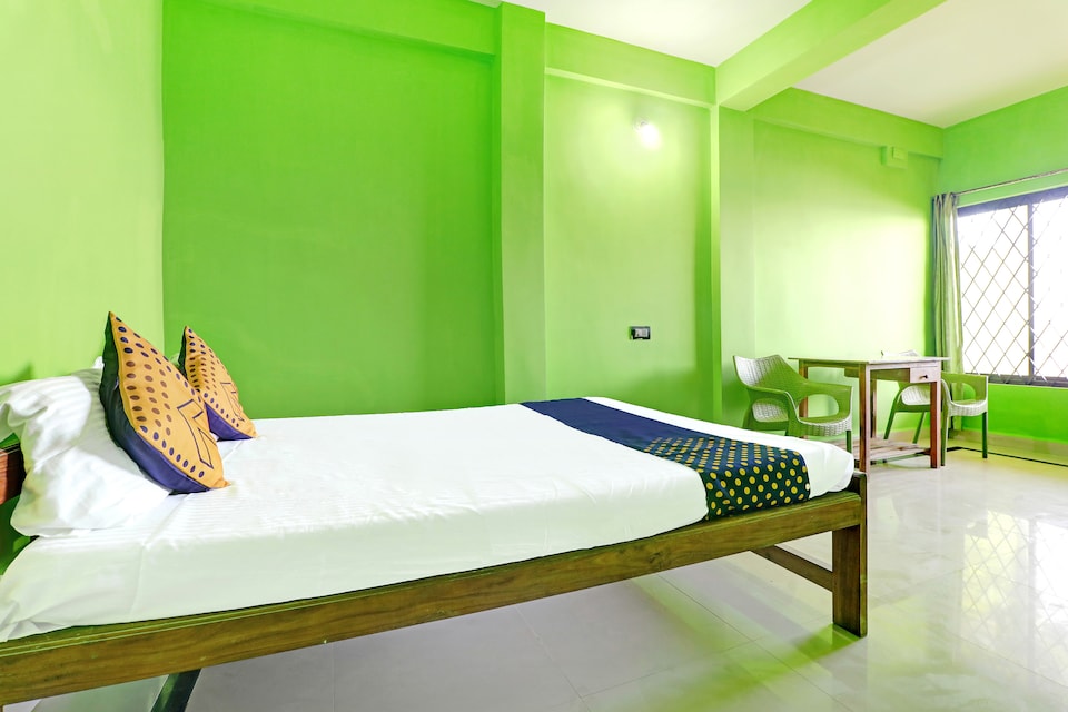 OYO Hill Top Guest House, Arambol Goa, Goa