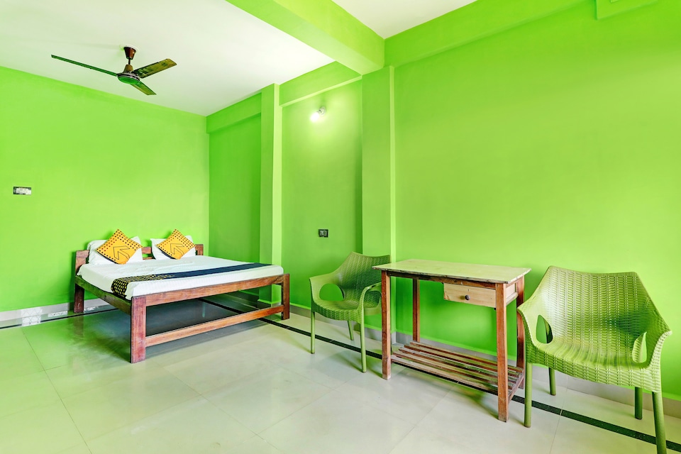 OYO Hill Top Guest House, Arambol Goa, Goa