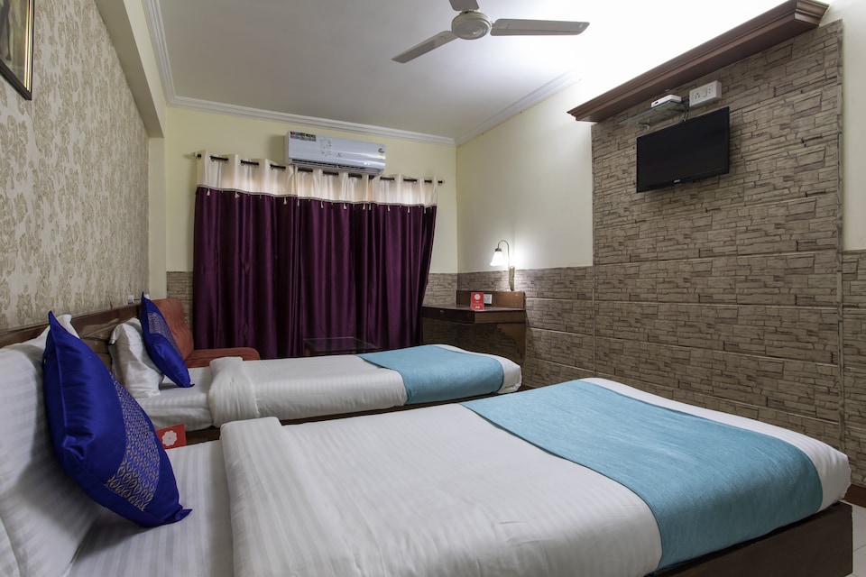 OYO 3883 Hotel Grande Royale, Station Road - Indore, Indore