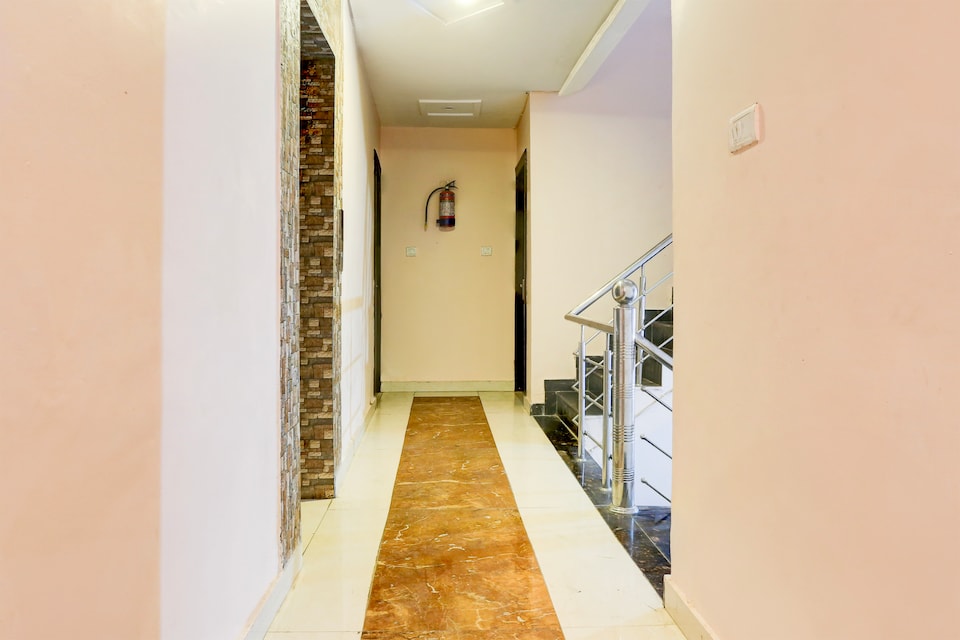  Hotel O Raj Ganga, Bhupatwala Haridwar, Haridwar