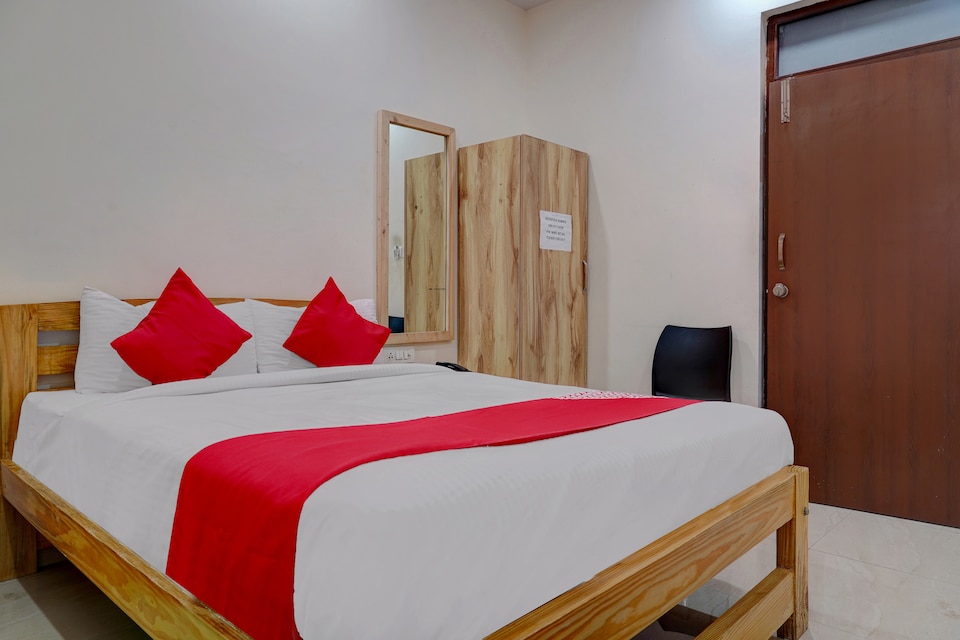 OYO 42040 Avigna Lokesh Hotels Pvt Ltd, Tumkur Road, Bangalore