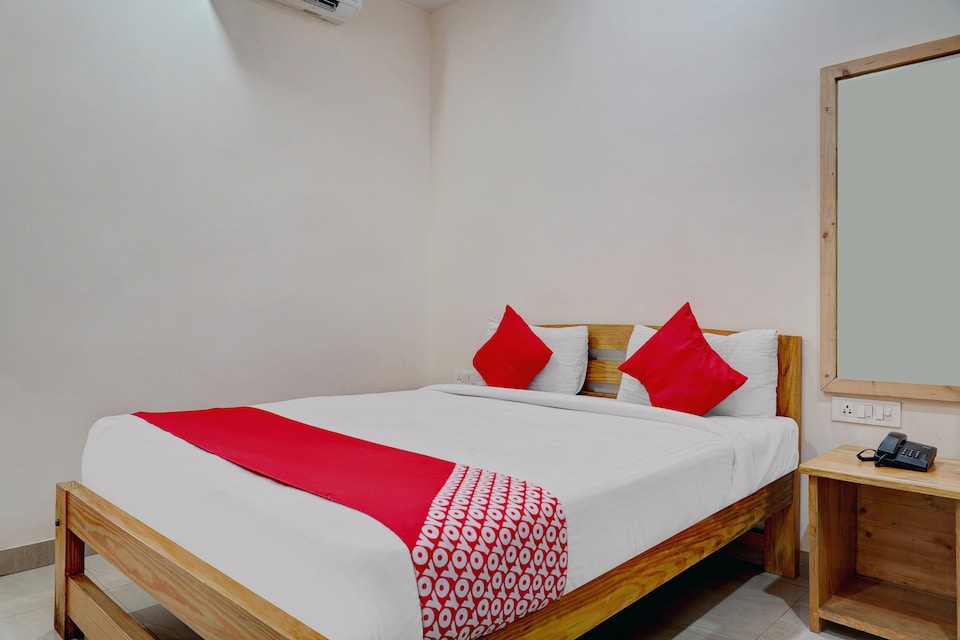 OYO 42040 Avigna Lokesh Hotels Pvt Ltd, Tumkur Road, Bangalore