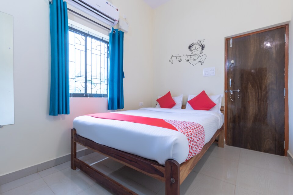 OYO 42042 Samira Sea View, Morjim Goa, Goa