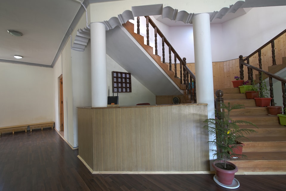 OYO 42044 Hotel Silk Way, Kurzoo Road, Leh-Ladakh